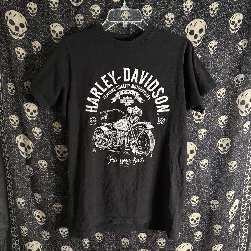 Harley-Davidson Black and White Graphic Tee